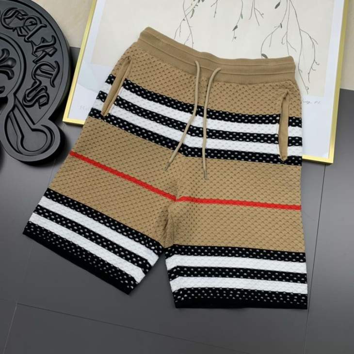 Picture of Burberry Short Pants _SKUBurberryM-2XLtltx1416482